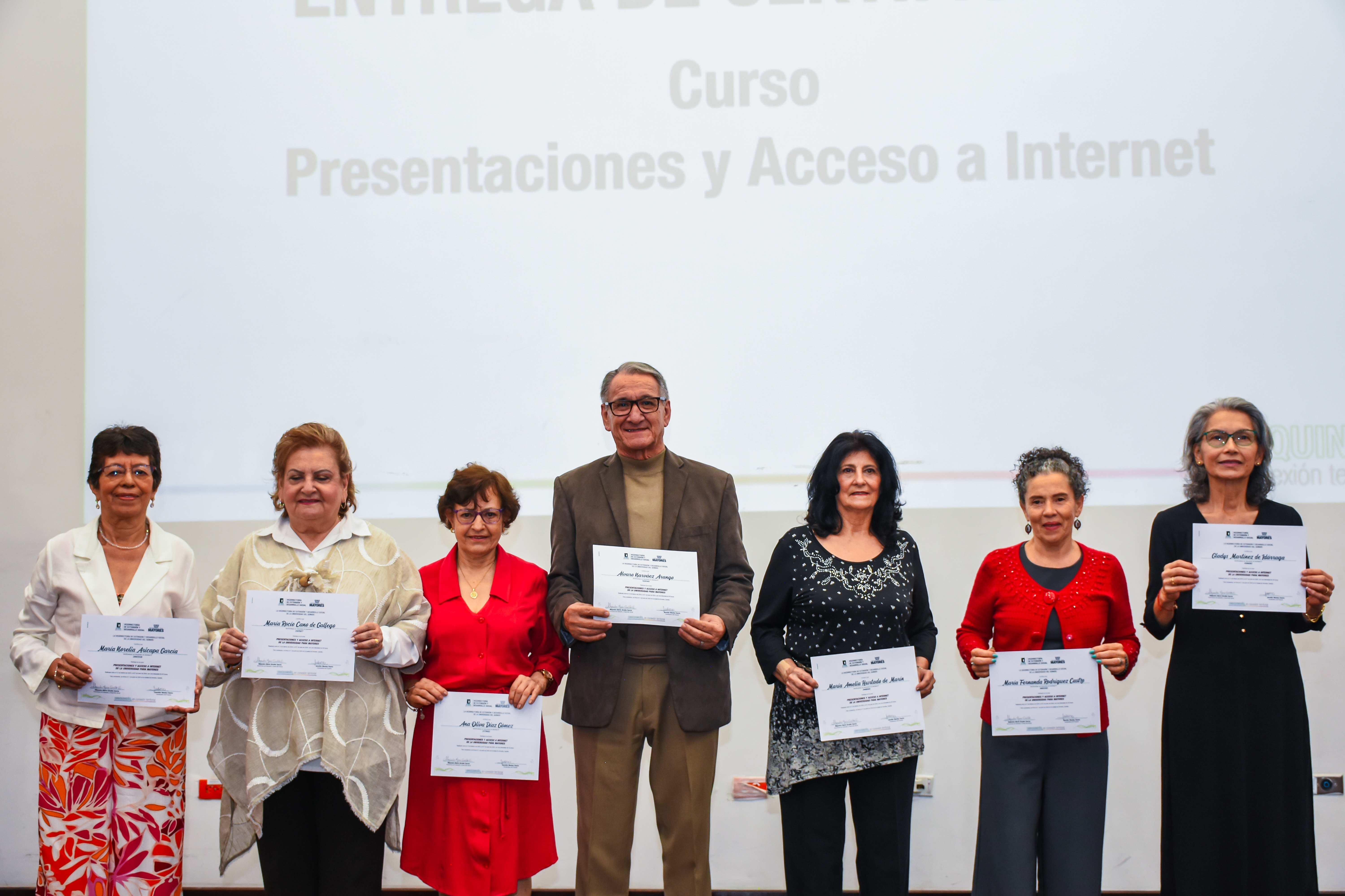 Clausura de un nuevo ciclo de formación de Universidad para Mayores